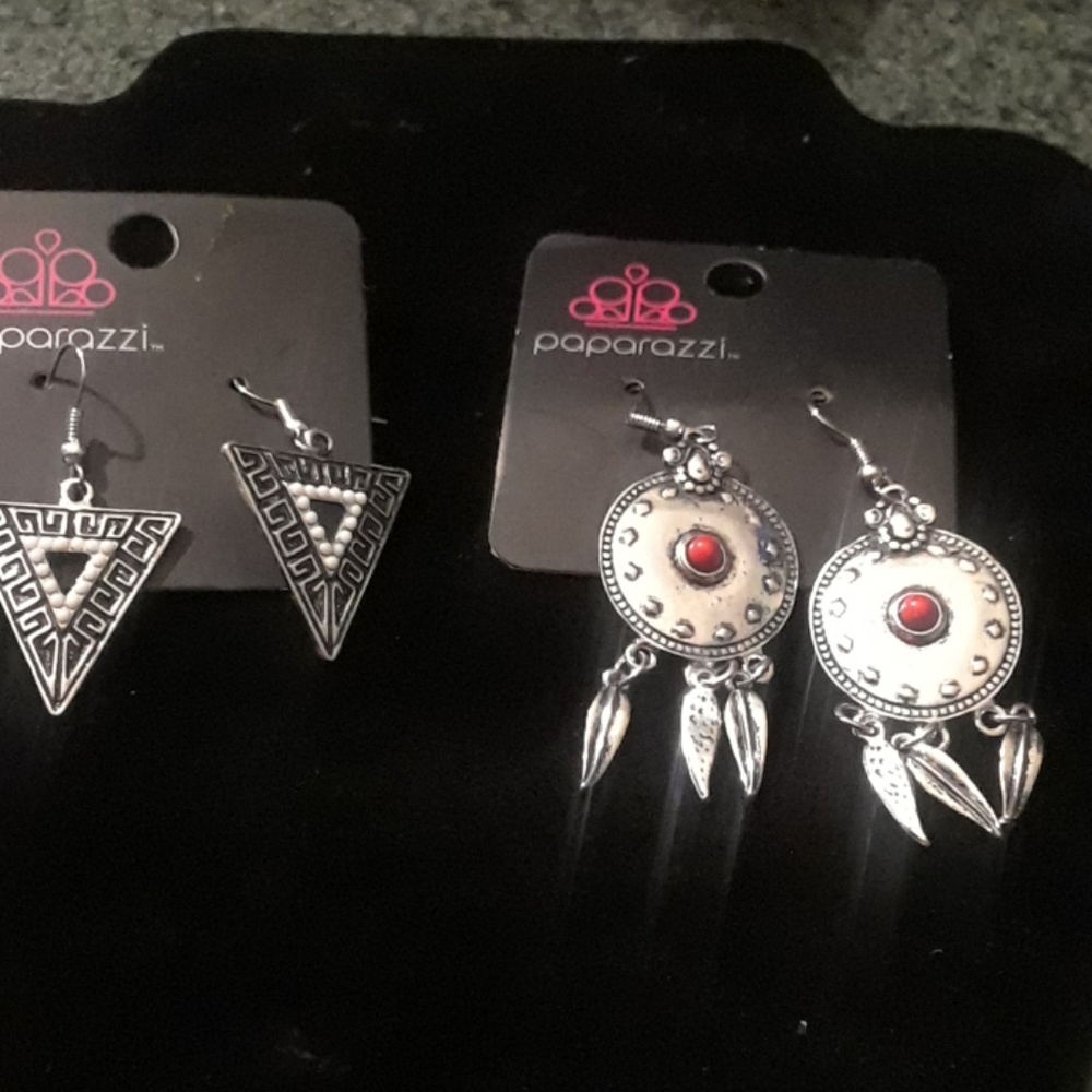 2 pair Paparazzi Earrings